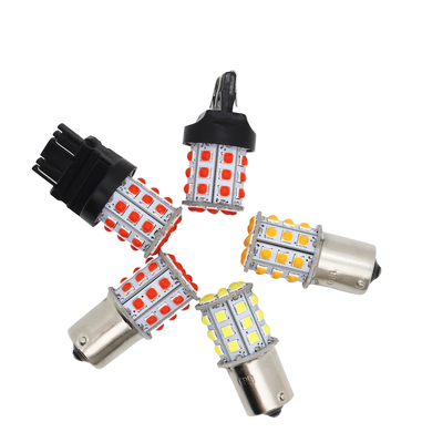 लंबे समय तक चलने वाली कारों के लिए सफेद एलईडी टर्न सिग्नल 12V एल्यूमीनियम मिश्र धातु शरीर सफेद पीला लाल 3030 33SMD