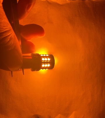 सफेद एलईडी कार टर्न सिग्नल लाइट्स ऑटो 12V 24V 2835 45SMD 1156 1157 T25 3156 3157 T20 7440 7443 कैनबस बल्ब कार एलईडी